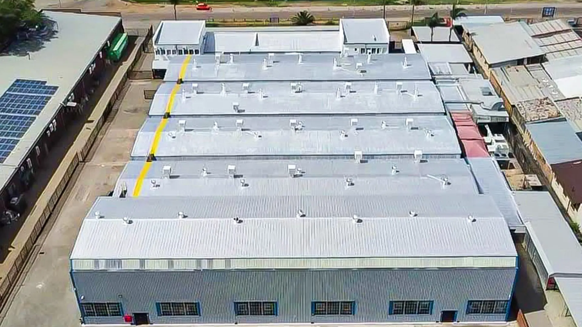 Roof coating on a factory roof in Pretoria