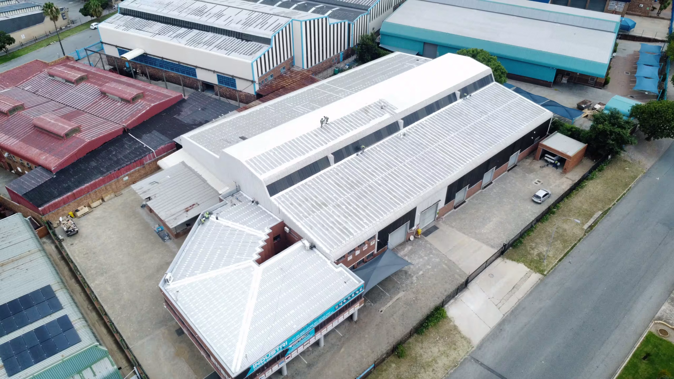 Liquid membrane waterproofing on a factory roof in Pretoria